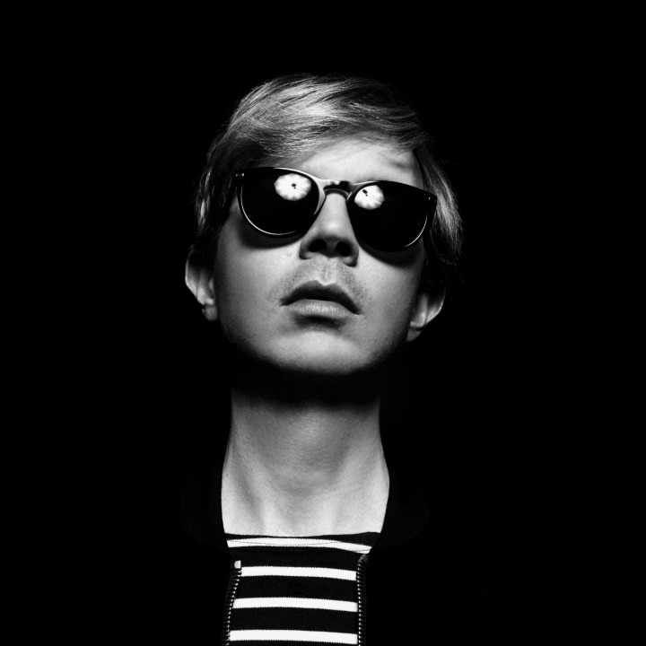 Beck Twitter 2019 April