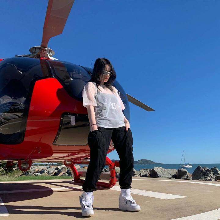 Billie Eilish Helio Facebook 2019 May