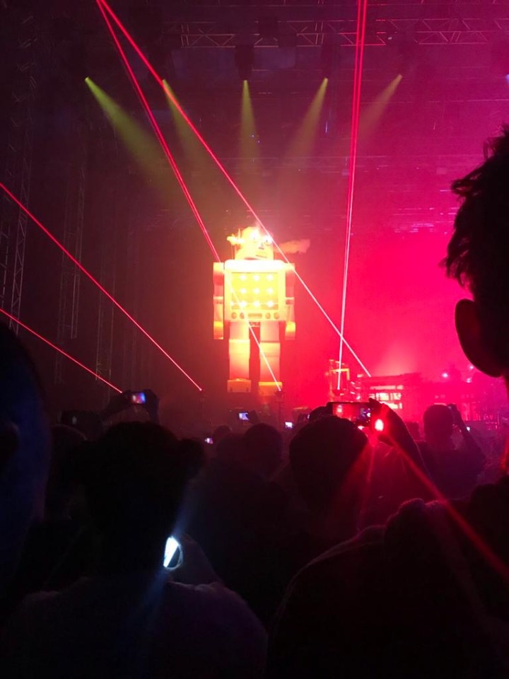 CB Instalacija robota